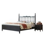 The vintage rubberwood bed combines classic elegance with sturdy craftsmanship.