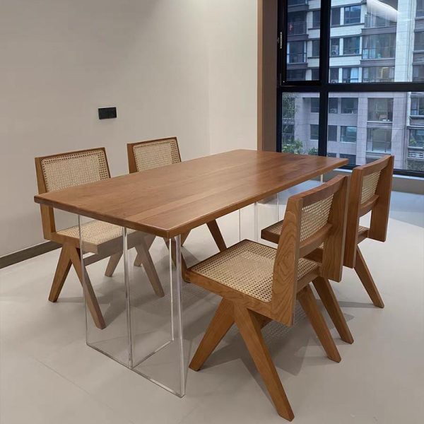 Scandinavian-Inspired Solid Oak Table – Sleek Simplicity & Natural Warmth