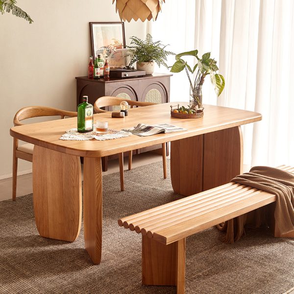 Industrial Solid Wood Dining Table – Robust Craftsmanship & Urban Charm