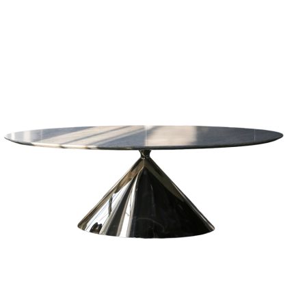 ​Stackable Table Bases for Efficient Space Management