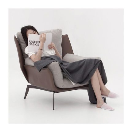 Sleek and versatile, the perfect blend of comfort and style.
