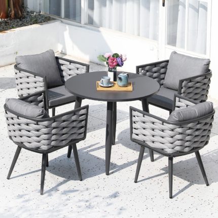 Discover innovative designs in outdoor dining furniture.