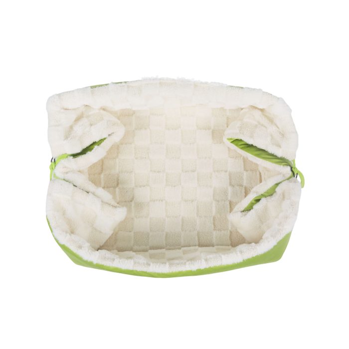 Portable Luxury Soft Pet Sofa Bed for Travel and Relaxation