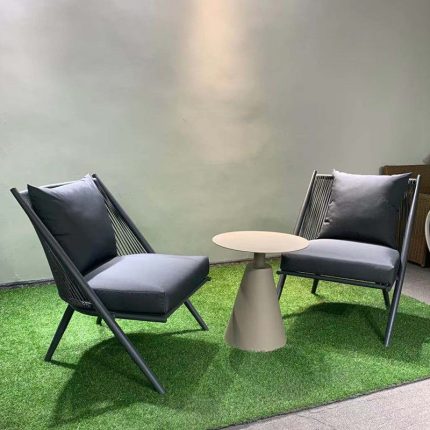 Discover innovative designs in outdoor dining furniture.