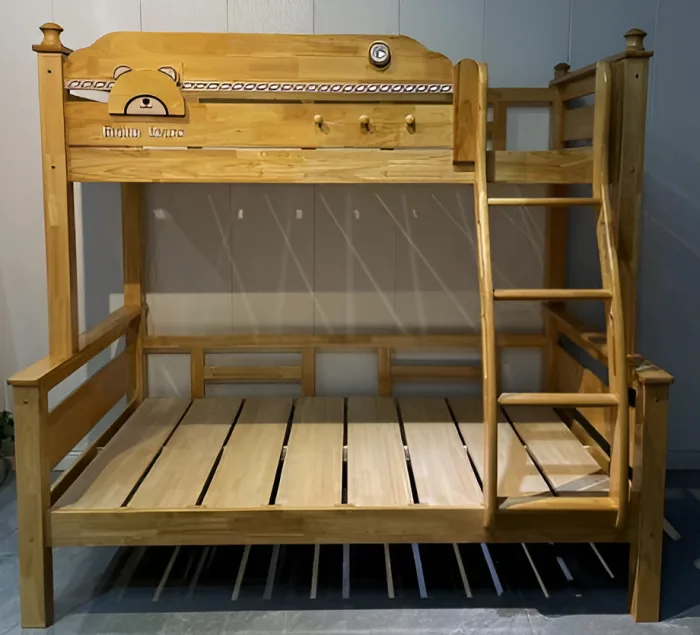Minimalist Wooden Bunk Bed