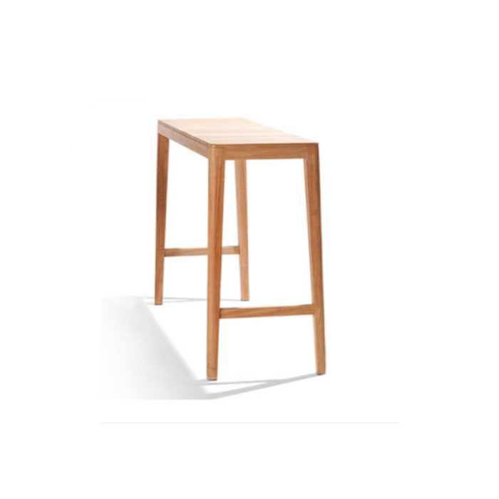 Enjoy meals outdoors with design-forward furniture.