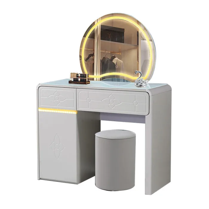 Contemporary Hollywood vanity sets for salons