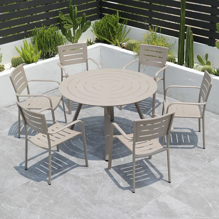 Modern lounge chairs for offices