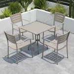 Modern lounge chairs for offices