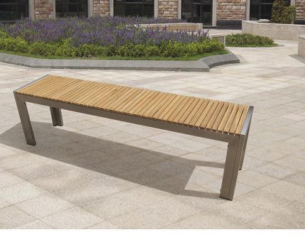 Find elegance and practicality in outdoor dining furniture.
