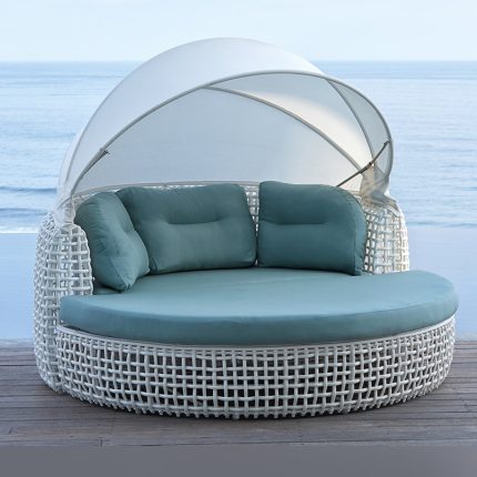 Lounge in style with our chic and durable outdoor beds