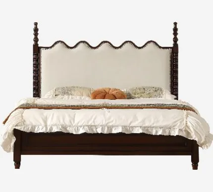 Solid Rubberwood Vintage Double Bed – The Perfect Choice for Classic Bedrooms