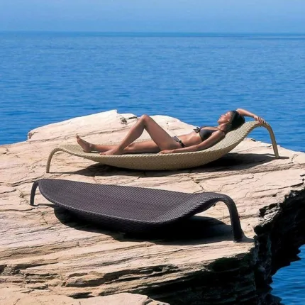 Stylish Outdoor Beach Lounger for Poolside & Beach Resorts