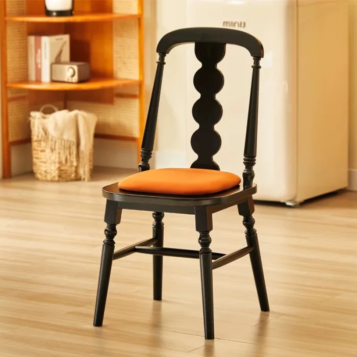 Vintage Rubberwood Dining Chair with Soft Cushioned Seat – Comfortable Mid-Century Modern Design for Wholesale