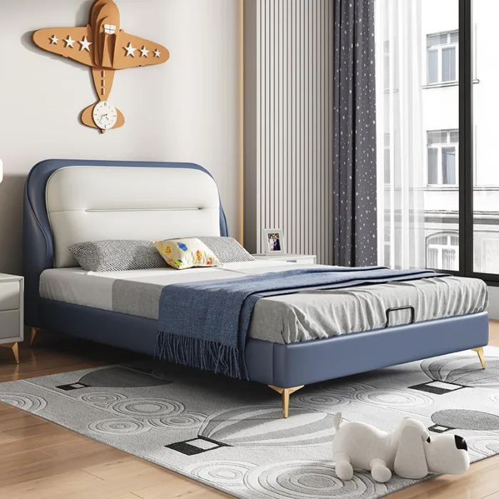 This Scandinavian-inspired upholstered bed for children combines soft fabric with a sturdy frame, providing both comfort and durability.