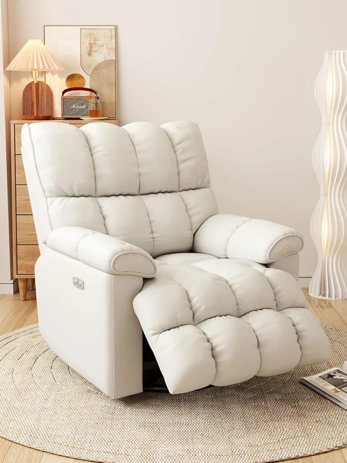 Scandinavian Style Rocking Chair – Modern Comfort