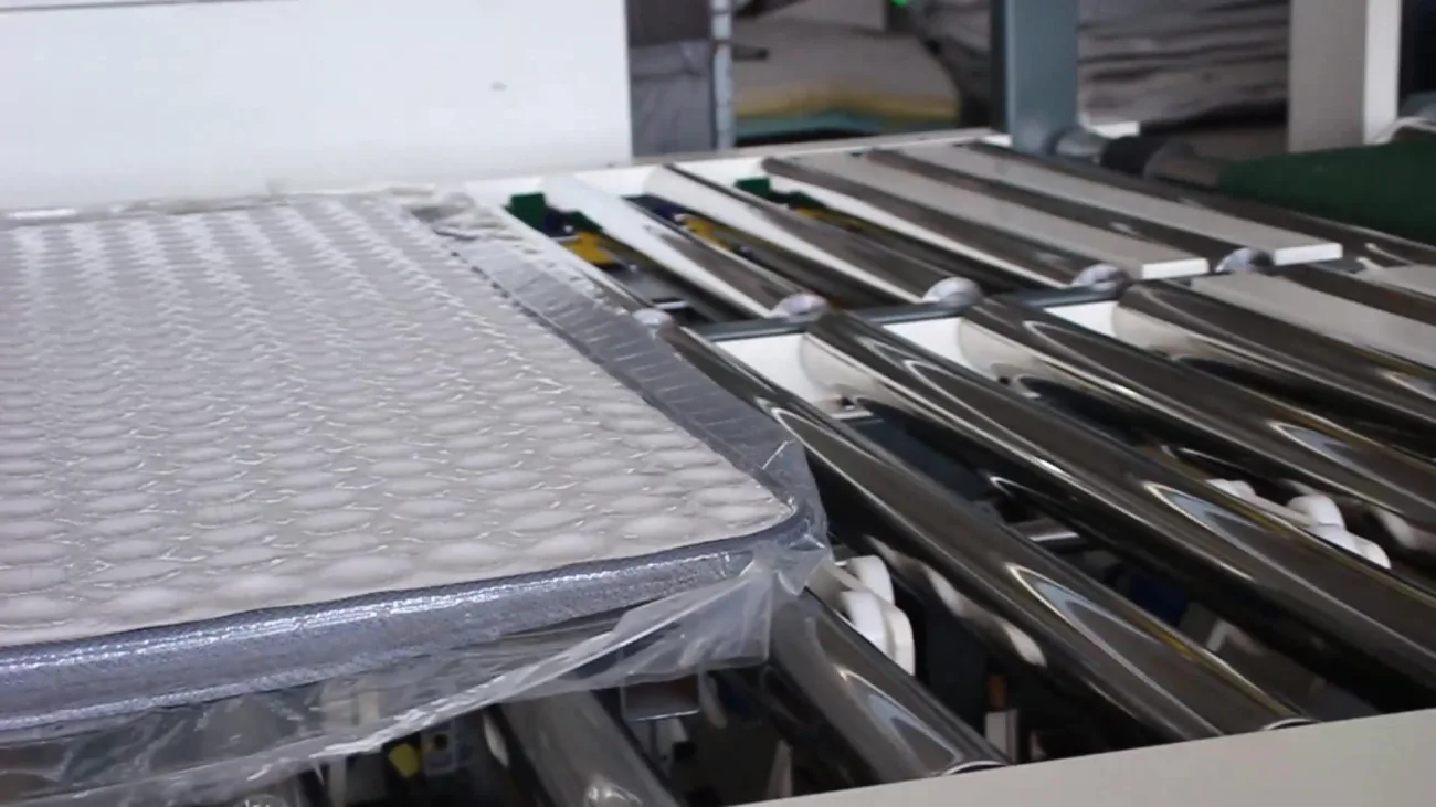 Fireproof Silent Mattress & Modern Wooden Bed: